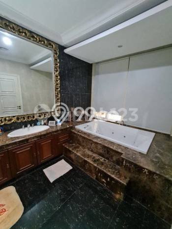 Jual Rumah Luas Elegan Dengan View Eksklusif di Gading Serpong Pondok Hijau Golf, Tangerang Jual Rumah Luas Elegan Dengan View Eksklusif di Gading Serpong Pondok Hijau Golf, Tangerang