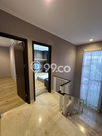 Rumah EXCLUSIVE area Pantai Indah Kapuk, Jakarta Utara, LT 150m² Bangunan 203m² KESEMPATAN TERBATAS! Rumah EXCLUSIVE area Pantai Indah Kapuk, Jakarta Utara, LT 150m² Bangunan 203m² KESEMPATAN TERBATAS!