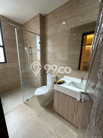 Rumah Luxury Modern Tanpa Renovasi di BSD City Tangerang Rumah Luxury Modern Tanpa Renovasi di BSD City Tangerang