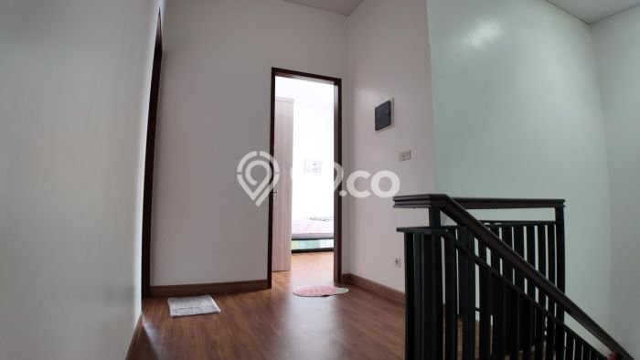 Rumah di BSD Eminent, Tangerang, LT 185m² Bangunan 240m² Rumah di BSD Eminent, Tangerang, LT 185m² Bangunan 240m²