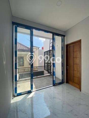 Rumah Lokasi Strategis di Villa Melati Mas, Tangerang Selatan, LT 88m² Bangunan 120m² Rumah Lokasi Strategis di Villa Melati Mas, Tangerang Selatan, LT 88m² Bangunan 120m²