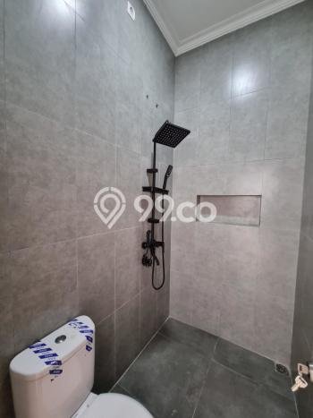 For Sale Hunian Rumah Terawat 3 Kamar di Villa Melati Mas, Tangerang Selatan For Sale Hunian Rumah Terawat 3 Kamar di Villa Melati Mas, Tangerang Selatan