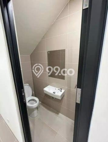Rumah Minimalis 3 KT di Gading Serpong Tangerang Unfurnished Rumah Minimalis 3 KT di Gading Serpong Tangerang Unfurnished