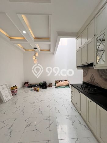 Rumah Minimalis 3 KT di BSD Griya Loka Tangerang Semi Furnished Rumah Minimalis 3 KT di BSD Griya Loka Tangerang Semi Furnished