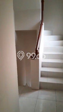 Rumah Luas Asri 4 KT Siap Pakai di BSD Vanya Park Tangerang Rumah Luas Asri 4 KT Siap Pakai di BSD Vanya Park Tangerang