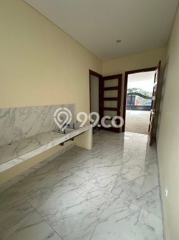 Hunian Mewah LB 600m2 Siap Huni Desain Elegan di BSD Puspita Loka, Tangerang Hunian Mewah LB 600m2 Siap Huni Desain Elegan di BSD Puspita Loka, Tangerang
