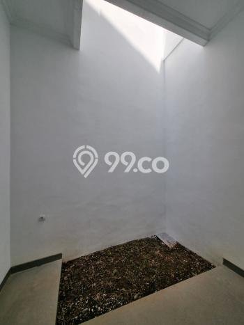 For Sale Hunian Rumah Terawat 3 Kamar di Villa Melati Mas, Tangerang Selatan For Sale Hunian Rumah Terawat 3 Kamar di Villa Melati Mas, Tangerang Selatan