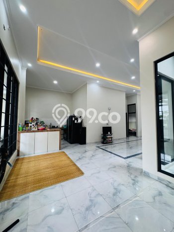 Hunian Elit LB 150m2 Siap Pakai Desain Elegan di Villa Melati Mas, Tangerang Selatan Hunian Elit LB 150m2 Siap Pakai Desain Elegan di Villa Melati Mas, Tangerang Selatan