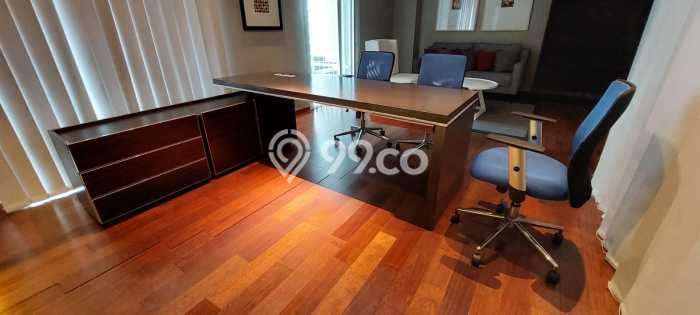 Unit Apartemen Luxury Dijual di Genteng dengan 3 BR Unit Apartemen Luxury Dijual di Genteng dengan 3 BR