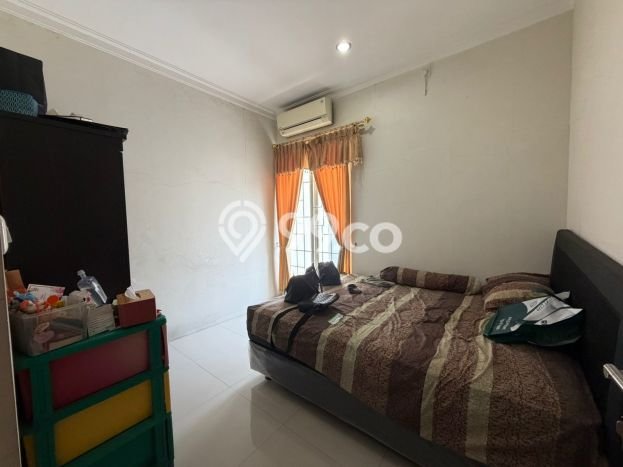 Hunian Cantik Minimalis Lb 150m2 di Sawahan, Surabaya Hunian Cantik Minimalis Lb 150m2 di Sawahan, Surabaya
