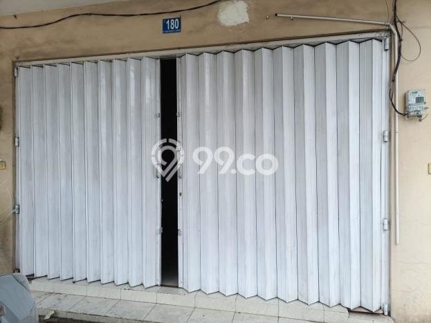 Ruko Dijual di Surabaya LT 66m2 & LB 85m2 Lokasi Terbaik! Ruko Dijual di Surabaya LT 66m2 & LB 85m2 Lokasi Terbaik!