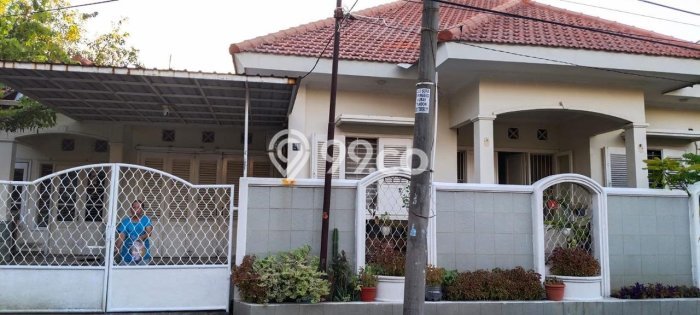 Rumah Elit Modern Siap Huni di Surabaya Kota Surabaya Rumah Elit Modern Siap Huni di Surabaya Kota Surabaya