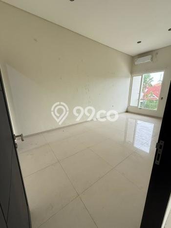 Jual Rumah Mewah Megah Dengan View Eksklusif di Citraland, Surabaya Jual Rumah Mewah Megah Dengan View Eksklusif di Citraland, Surabaya