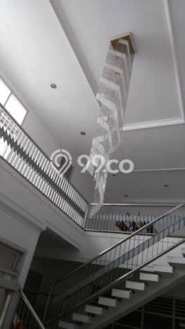 Siap Huni Rumah Mewah 7 Kamar di Semarang Tengah Dekat ke Mana Saja Siap Huni Rumah Mewah 7 Kamar di Semarang Tengah Dekat ke Mana Saja