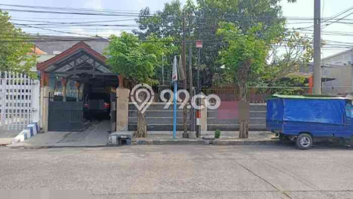 Rumah di Sukomanunggal, Surabaya, Luas 479m2m² Bangunan 250m2m² Rumah di Sukomanunggal, Surabaya, Luas 479m2m² Bangunan 250m2m²