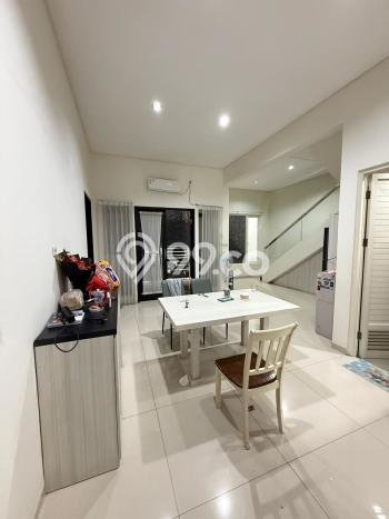 Jual Rumah Mewah Megah Dengan View Eksklusif di Citraland, Surabaya Jual Rumah Mewah Megah Dengan View Eksklusif di Citraland, Surabaya