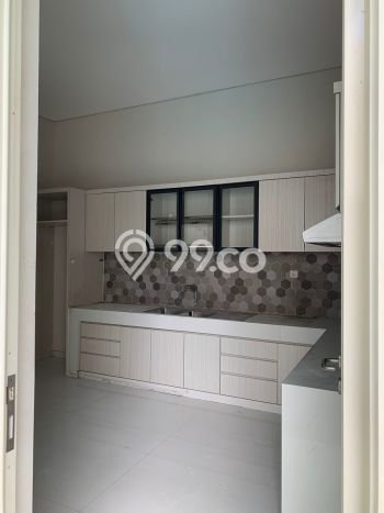 Jual Rumah Mewah Megah Dengan View Cantik di Citraland, Surabaya Jual Rumah Mewah Megah Dengan View Cantik di Citraland, Surabaya