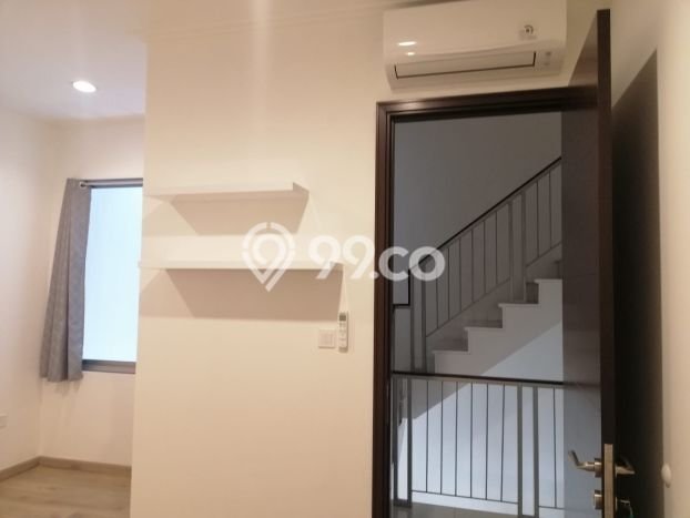 For Sale! Premium House LT 75m2 Desain Modern di Pantai Indah Kapuk For Sale! Premium House LT 75m2 Desain Modern di Pantai Indah Kapuk
