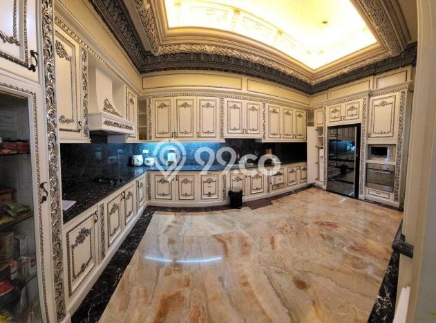Rumah Elit Modern Tanpa Renovasi di Pantai Indah Kapuk Jakarta Utara Rumah Elit Modern Tanpa Renovasi di Pantai Indah Kapuk Jakarta Utara