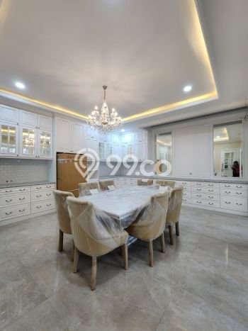 Dijual Rumah Mewah Elegan Dengan View Eksklusif di Pantai Indah Kapuk, Jakarta Utara Dijual Rumah Mewah Elegan Dengan View Eksklusif di Pantai Indah Kapuk, Jakarta Utara