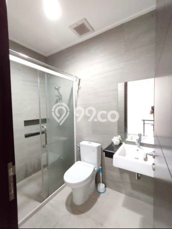 Rumah Modern 2 KT di Pantai Indah Kapuk Jakarta Utara Semi Furnished Rumah Modern 2 KT di Pantai Indah Kapuk Jakarta Utara Semi Furnished