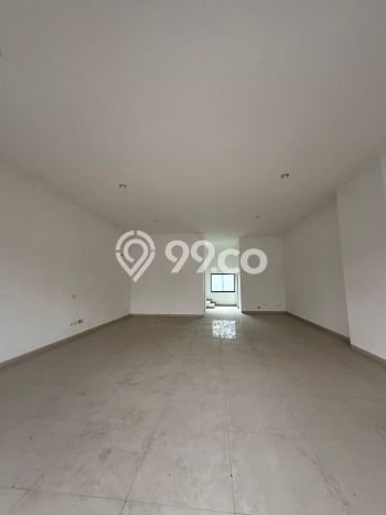 Ruko Disewa di Jakarta Utara dengan LB 320m2 Area Komersial Ramai Ruko Disewa di Jakarta Utara dengan LB 320m2 Area Komersial Ramai
