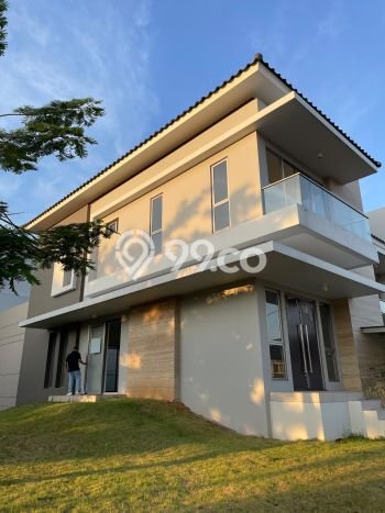 Jual Rumah Luas Elegan Dengan View Eksklusif di Golf Island, Jakarta Utara Jual Rumah Luas Elegan Dengan View Eksklusif di Golf Island, Jakarta Utara