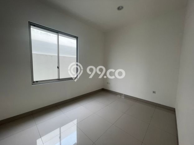 Rumah Elit LB 180m2 Siap Pakai Desain Elegan di Pantai Indah Kapuk, Jakarta Utara Rumah Elit LB 180m2 Siap Pakai Desain Elegan di Pantai Indah Kapuk, Jakarta Utara