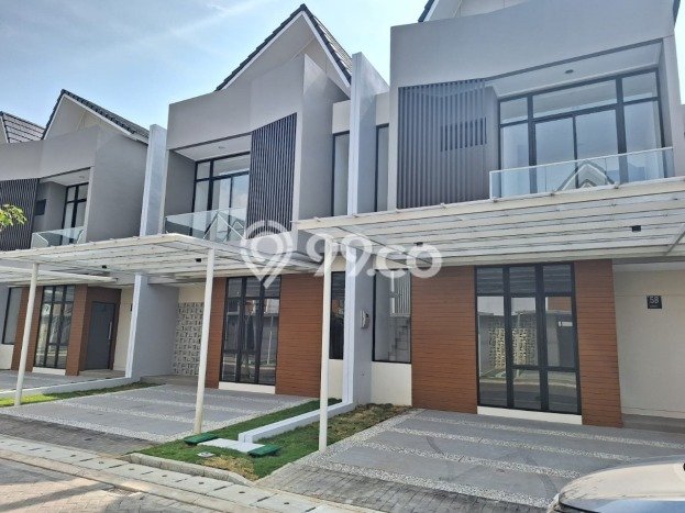 Rumah sewa siap huni 4 KT di Pantai Indah Kapuk, Jakarta Utara Rumah sewa siap huni 4 KT di Pantai Indah Kapuk, Jakarta Utara