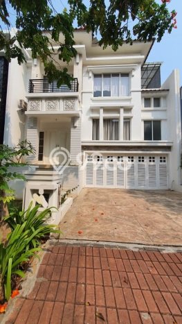 Hunian Mewah LB 420m2 Siap Pakai Desain Elegan di Pantai Indah Kapuk, Jakarta Utara Hunian Mewah LB 420m2 Siap Pakai Desain Elegan di Pantai Indah Kapuk, Jakarta Utara