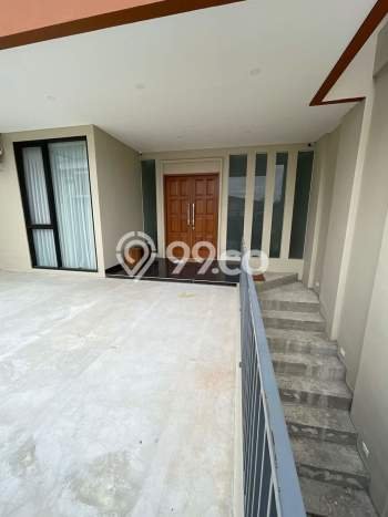 Dijual Pulomas Brand New Modern Minimalis By Emporio Dijual Pulomas Brand New Modern Minimalis By Emporio