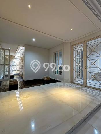 Rumah Luxury Modern Tanpa Renovasi di Mega Kuningan Jakarta Selatan Rumah Luxury Modern Tanpa Renovasi di Mega Kuningan Jakarta Selatan