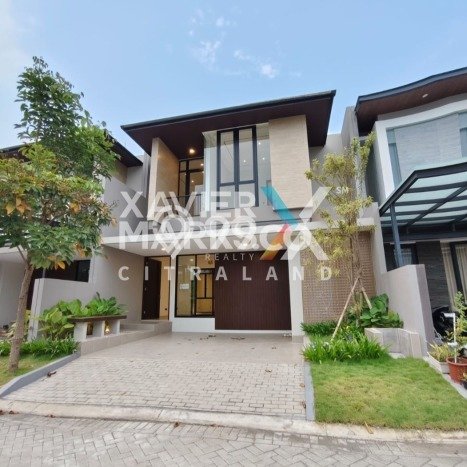 Rumah Luxury Modern Tanpa Renovasi di Citraland Surabaya Rumah Luxury Modern Tanpa Renovasi di Citraland Surabaya