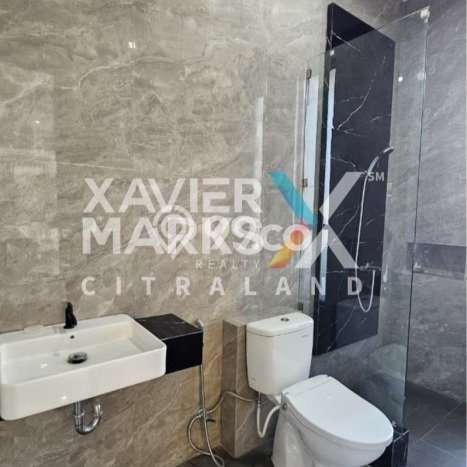 Rumah Elit Modern Tanpa Renovasi di Citraland Surabaya Rumah Elit Modern Tanpa Renovasi di Citraland Surabaya