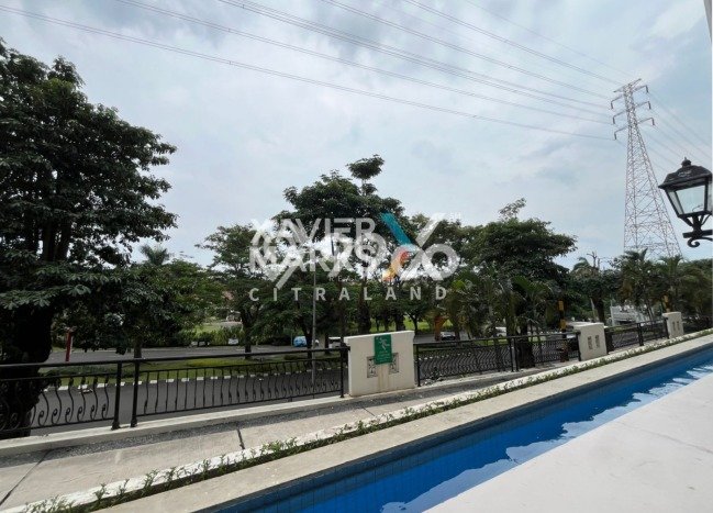Apartemen Luxury Dijual di Surabaya Lokasi Strategis Punya 3 Kamar Tidur Apartemen Luxury Dijual di Surabaya Lokasi Strategis Punya 3 Kamar Tidur