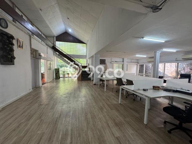 Dijual Kantor di Kebayoran Baru Jakarta Selatan LT 1165m2 / LB 452m2 Dijual Kantor di Kebayoran Baru Jakarta Selatan LT 1165m2 / LB 452m2