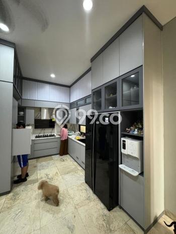 Rumah Elit Modern Siap Huni di Pulomas Jakarta Timur Rumah Elit Modern Siap Huni di Pulomas Jakarta Timur