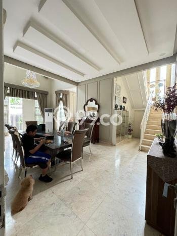 Rumah Elit Modern Siap Huni di Pulomas Jakarta Timur Rumah Elit Modern Siap Huni di Pulomas Jakarta Timur