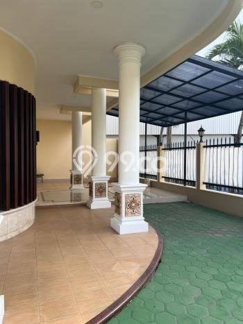 For Sale! Luxury House LT 274m2 Desain Elegan di Puri Indah For Sale! Luxury House LT 274m2 Desain Elegan di Puri Indah