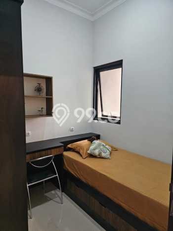 Rumah 5 KT 3 KM Fully Furnished di Lowokwaru, Dekat Supermarket, Malang Rumah 5 KT 3 KM Fully Furnished di Lowokwaru, Dekat Supermarket, Malang