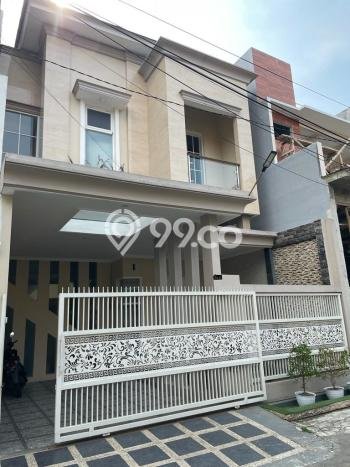 Hunian Nyaman LT 128m² Dekat Pusat Kota di Soekarno Hatta, Malang Hunian Nyaman LT 128m² Dekat Pusat Kota di Soekarno Hatta, Malang