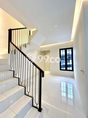 Rumah Modern 4 KT LT 61m2 di Tasikmadu Rumah Modern 4 KT LT 61m2 di Tasikmadu