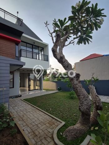 Rumah area Tlogomas, 2 KM, Akses Rumah Sakit, LT 156m² LB 165m² Rumah area Tlogomas, 2 KM, Akses Rumah Sakit, LT 156m² LB 165m²