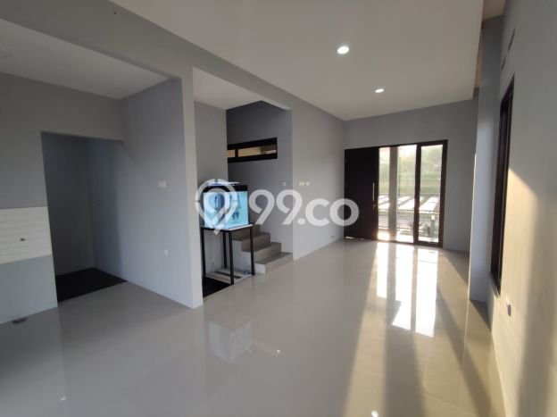 Rumah area Tlogomas, 2 KM, Akses Rumah Sakit, LT 156m² LB 165m² Rumah area Tlogomas, 2 KM, Akses Rumah Sakit, LT 156m² LB 165m²