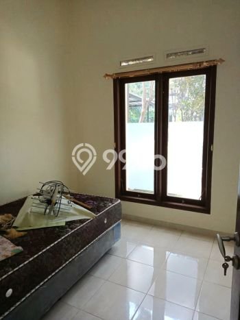 Rumah Tenang di Villa Puncak Tidar, 1 KM, Luas 135m² LB 100m² Rumah Tenang di Villa Puncak Tidar, 1 KM, Luas 135m² LB 100m²