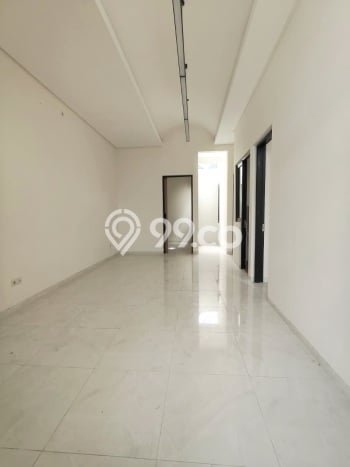 Disewakan! Rumah 3 Kamar Tidur &
1 Kamar Mandi di Tidar, Malang Disewakan! Rumah 3 Kamar Tidur &
1 Kamar Mandi di Tidar, Malang