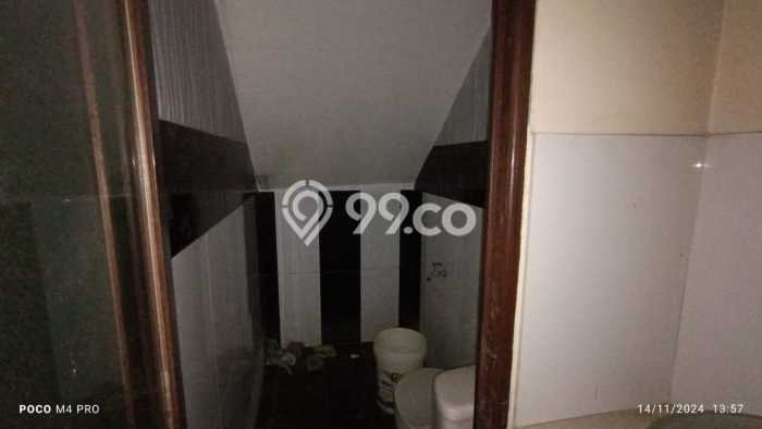 Kesempatan Memiliki Rumah 3 Kamar Tidur dan 2 Kamar Mandi di Kalideres, Dekat Pusat Kota, Jakarta Barat Kesempatan Memiliki Rumah 3 Kamar Tidur dan 2 Kamar Mandi di Kalideres, Dekat Pusat Kota, Jakarta Barat