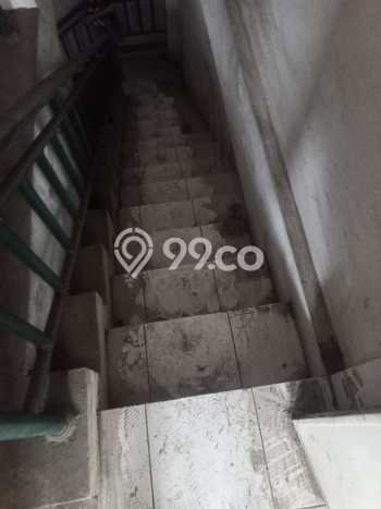Ruko Dijual di Prime Area Jakarta Barat Luas 110m2 Ruko Dijual di Prime Area Jakarta Barat Luas 110m2