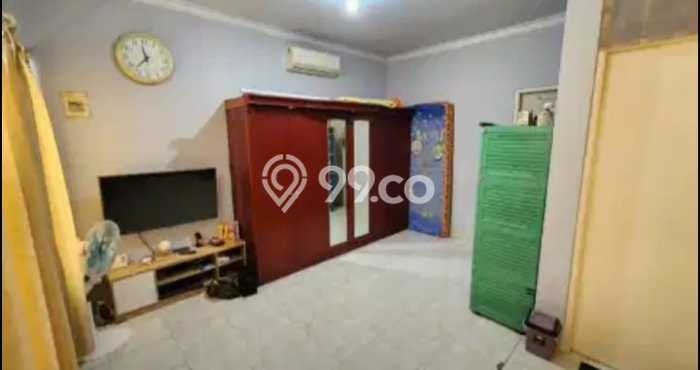 Rumah Minimalis 4 KT di Taman Palem Jakarta Barat Rumah Minimalis 4 KT di Taman Palem Jakarta Barat