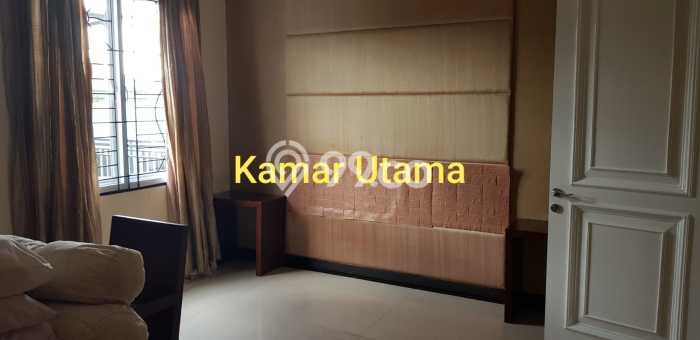 Ready to Use! Luxury House LT 180m2 Desain Elegan di Duta Garden Ready to Use! Luxury House LT 180m2 Desain Elegan di Duta Garden